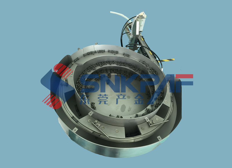 Parts feeder system for spring type+ separation mechanism